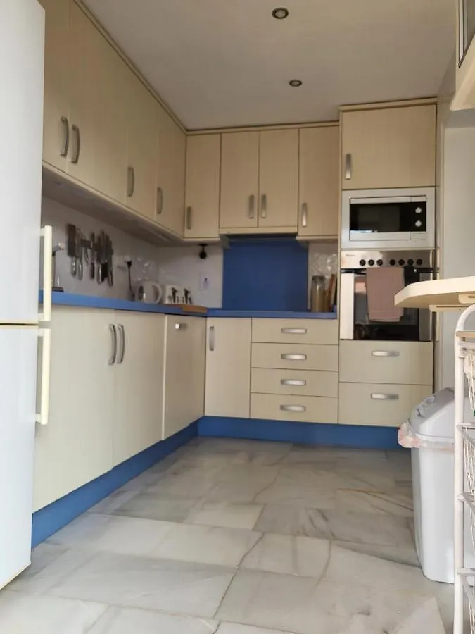 דירה מנילבה Luxury 4 Bed Townhouse Duquesa With Breathtaking Views Close To Port And Beach ספרד