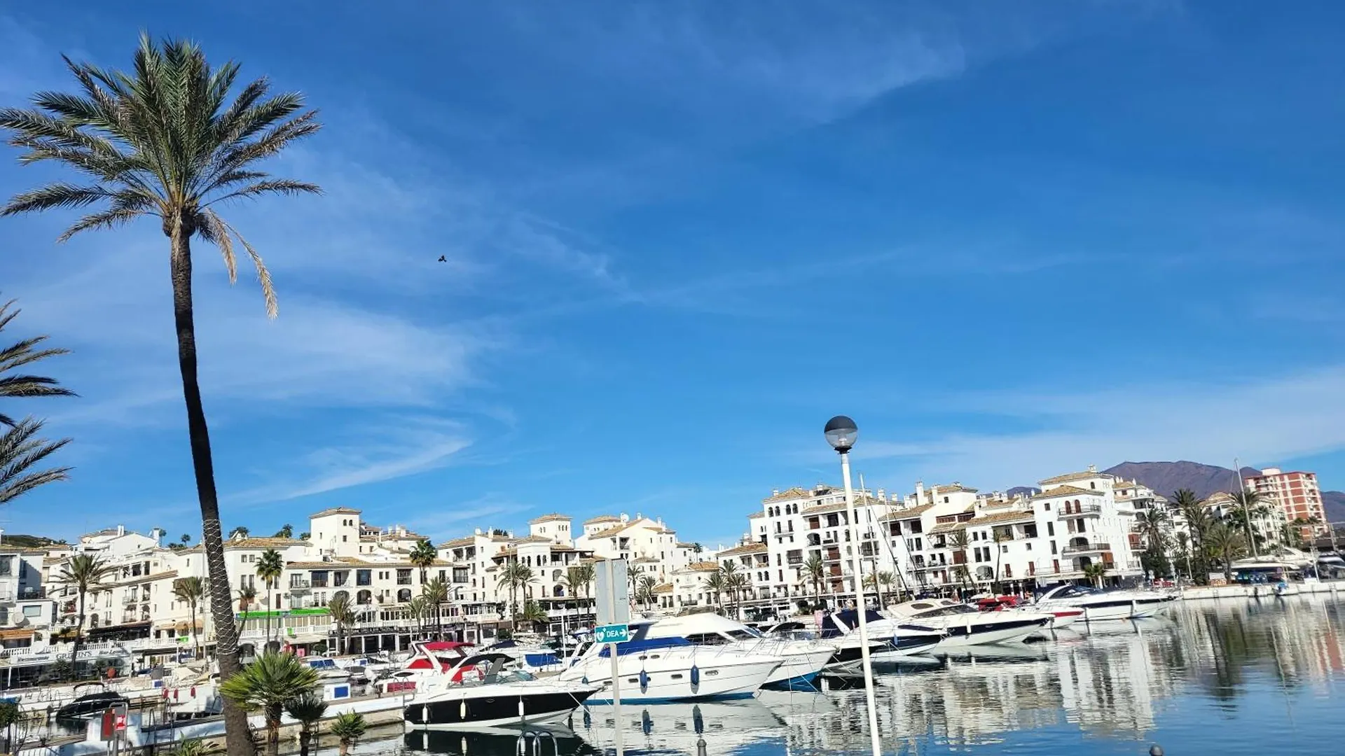 מנילבה Luxury 4 Bed Townhouse Duquesa With Breathtaking Views Close To Port And Beach 0*,